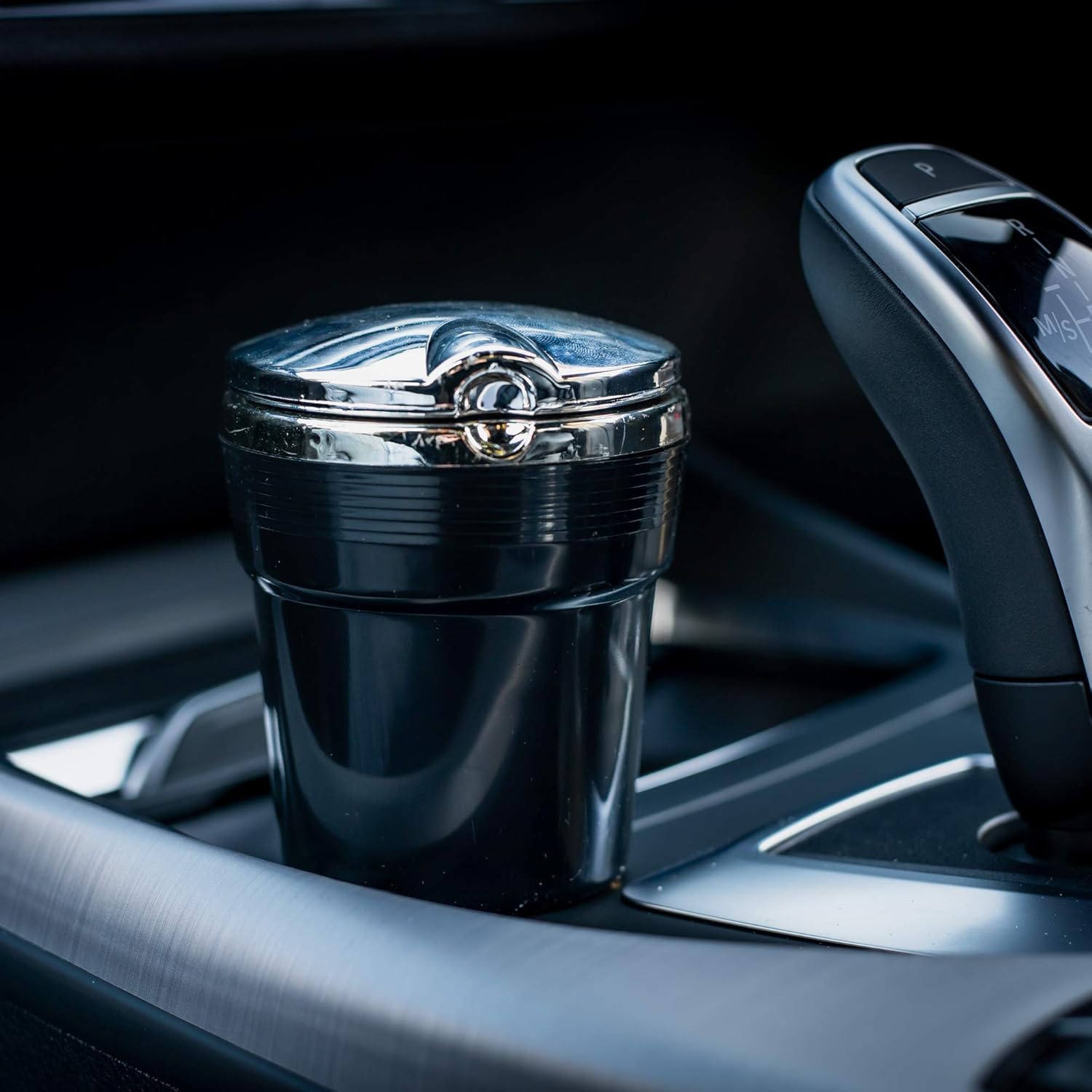 Car Ashtray – Portable Travel Cigarette Holder
